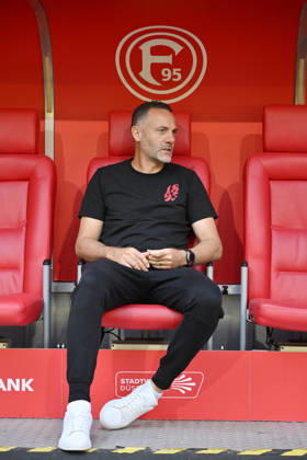 Trainer Alexander Ende (Fortuna Duesseldorf) 25.07.2026, Fussball, Saison 2026 2027, Testspiel, Fortuna Düsseldorf - Borussia Dortmund 2:1 Duesseldorf Nordrhein Westfalen Deutschland