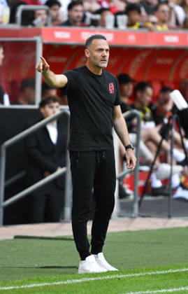 Trainer Alexander Ende (Fortuna Duesseldorf) 25.07.2026, Fussball, Saison 2026 2027, Testspiel, Fortuna Düsseldorf - Borussia Dortmund 2:1 Duesseldorf Nordrhein Westfalen Deutschland