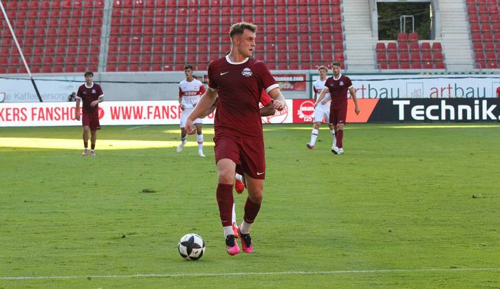 29.07.2026 xmgoodx Offenbach am Main, Plutos Stadion am Bieberer Berg - Jubiläumsspiel Kickers Offenbach (OFC) - VfB Stuttgart Luca Horst (36, OFC)