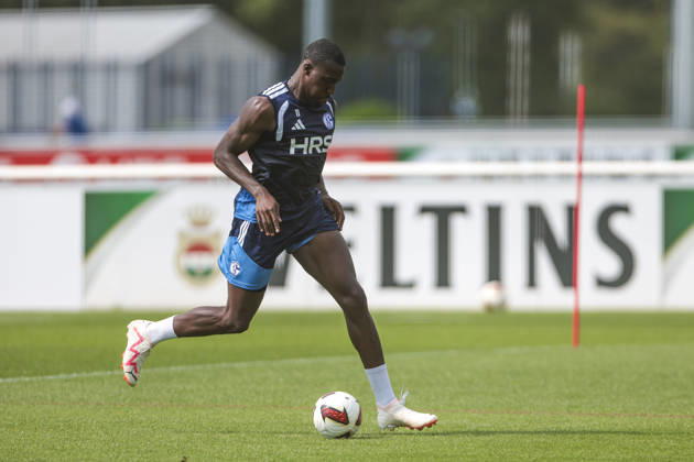 30.07.2026, Fussball, Training des FC Schalke 04. Bryan Lasme (FC Schalke 04). Gelsenkirchen Trainingsgelände FC Schalke 04 NRW Deutschland xRHR-FOTO YYx Copyright: RHR-FOTOx RHR-FOTO YY