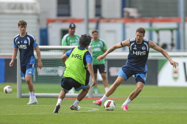 30.07.2026, Fussball, Training des FC Schalke 04. Janik Bachmann (FC Schalke 04). Gelsenkirchen Trainingsgelände FC Schalke 04 NRW Deutschland xRHR-FOTO YYx Copyright: RHR-FOTOx RHR-FOTO YY