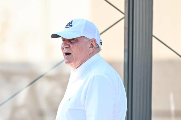 Rottach - Egern, Deutschland, 30.07.26: Uli Hoeneß (FC Bayern München) Schaut waehrend des Friedly Match Spiels zwischen dem FC Rottach - Egern vs FC Bayern München im Stadion am Birkenmoos am 30. Juli 2026 in Rottach - Egern, Deutschland. (Foto von Harry Langer DeFodi Images) Rottach - Egern, Germany, 30.07.26: Uli Hoeneß (FC Bayern München) Looks on during the Friedly Match match between FC Rottach - Egern vs FC Bayern München at Stadion am Birkenmoos on July 30, 2026 in Rottach - Egern, Germany. (Photo by Harry Langer DeFodi Images) DFB DFL REGULATIONS PROHIBIT ANY USE OF PHOTOGRAPHS AS IMAGE SEQUENCES AND OR QUASI-VIDEO. (Photo by Harry Langer DeFodi Images) DFB DFL REGULATIONS PROHIBIT ANY USE OF PHOTOGRAPHS AS IMAGE SEQUENCES AND OR QUASI-VIDEO. -