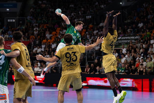 Oskar SUNNEFELDT (FRISCH AUF! Goeppingen, 27) erzielt ein Tor, Aktion, Torwurf GER, FRISCH AUF! Goeppingen vs. Sporting Lissabon, Handball, Testspiel Vorbereitung, Spielzeit 2026 2027, 02.08.2026, GER, FRISCH AUF! Goeppingen vs. Sporting Lissabon, Handball, Testspiel Vorbereitung, Spielzeit 2026 2027, 02.08.2026, Neu-Ulm Copyright: xEibnerxPressefoto OliverxSchmidtx EP_OST