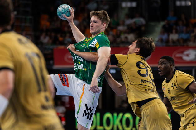 Oskar NEUDECK (FRISCH AUF! Goeppingen, 02) erzielt ein Tor, Aktion, Torwurf GER, FRISCH AUF! Goeppingen vs. Sporting Lissabon, Handball, Testspiel Vorbereitung, Spielzeit 2026 2027, 02.08.2026, GER, FRISCH AUF! Goeppingen vs. Sporting Lissabon, Handball, Testspiel Vorbereitung, Spielzeit 2026 2027, 02.08.2026, Neu-Ulm Copyright: xEibnerxPressefoto OliverxSchmidtx EP_OST