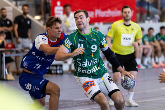 Max BENEKE (FRISCH AUF! Goeppingen, 09) erzielt ein Tor, Aktion, Torwurf GER, FRISCH AUF! Goeppingen vs. HBW Balingen-Weilstetten, Handball, Vorbereitung, Turnier, S-Cup Altensteig, Halbfinale, Spielzeit 2026 2027, 08.08.2026, GER, FRISCH AUF! Goeppingen vs. HBW Balingen-Weilstetten, Handball, Vorbereitung, Turnier, S-Cup Altensteig, Halbfinale, Spielzeit 2026 2027, 08.08.2026, Altensteig Copyright: xEibnerxPressefoto OliverxSchmidtx EP_OST