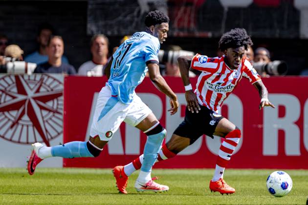 ROTTERDAM - SC Feyenoord Rotterdam forward Gaoussou Diarra, Sparta Rotterdam defender Lushendry Martes during the Vriendenloterij Eredivisie match between Sparta and Feyenoord at Stadion Het Kasteel on August 9, 2026 in Rotterdam, Netherlands. (Photo by DeFodi Images) -