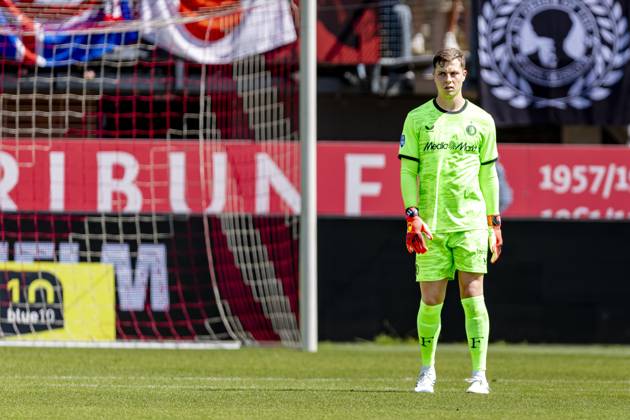 ROTTERDAM - SC Feyenoord Rotterdam goalkeeper Tjark Ernst during the Vriendenloterij Eredivisie match between Sparta and Feyenoord at Stadion Het Kasteel on August 9, 2026 in Rotterdam, the Netherlands. (Photo by DeFodi Images) -