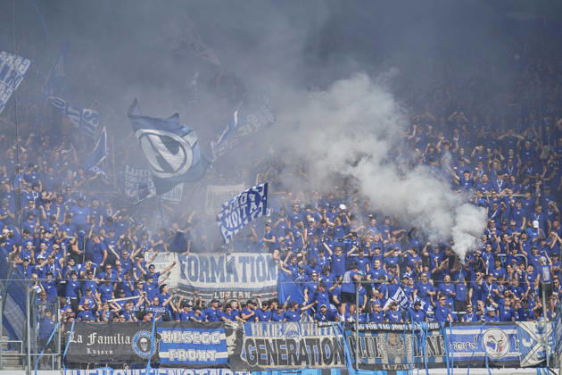 Brack Super League 2026 2027 FC St. Gallen 1879 vs. FC Luzern, St. Gallen, Schweiz St. Gallen, Schweiz, 9. August 2026. Die Fans des FC Luzern während des Brack Super League Spiels FC St. Gallen 1879 gegen FC Luzern in St. Gallen.