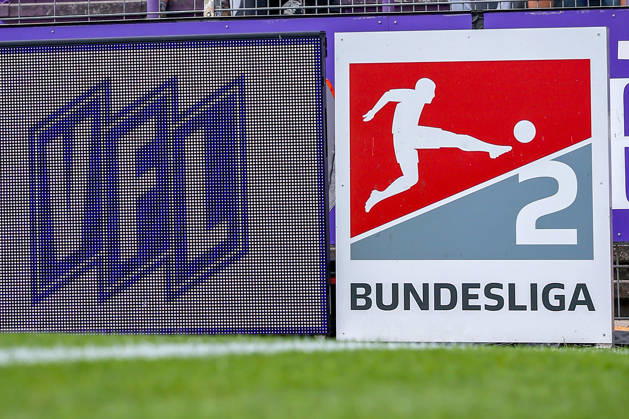 2026.08.15, xkwix, Fußball, 2. Bundesliga, VfL Osnabrück - 1. FC Magdeburg, Stadion an der Bremer Brücke, 2.Spieltag, Saison 2026 2027: VFl Logo mit Bundesliga 2 Symbol auf Bande DFB regulations prohibit any use of photographs as image sequences and or quasi-video. Photo: xKamilxWilkowskixPressefotoKochx Niedersachsen Deutschland