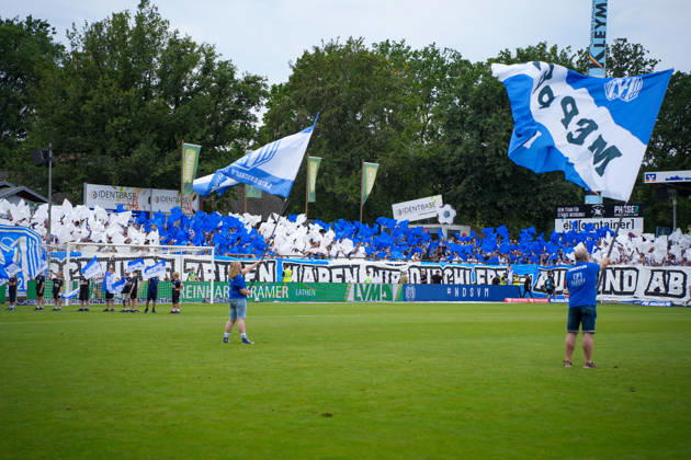 Deutschland: Fussball, 3. Liga, 2. Spieltag, Hänsch-Arena, SV Meppem vs. SG Sonnenhof-Großaspach: Choreo SV Meppen Copyright: xMichelxWittex