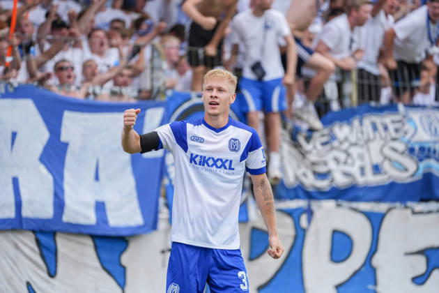 Deutschland: Fussball, 3. Liga, 2. Spieltag, Hänsch-Arena, SV Meppem vs. SG Sonnenhof-Großaspach: Tor von Luca Prasse (SV Meppen, 31) und anschließender Torjubel. Copyright: xMichelxWittex