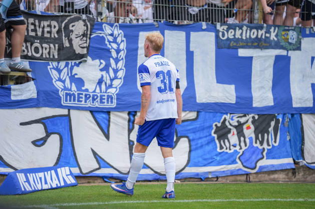 Deutschland: Fussball, 3. Liga, 2. Spieltag, Hänsch-Arena, SV Meppem vs. SG Sonnenhof-Großaspach: Tor von Luca Prasse (SV Meppen, 31) und anschließender Torjubel. Copyright: xMichelxWittex