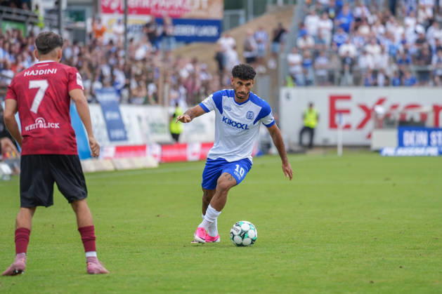 Deutschland: Fussball, 3. Liga, 2. Spieltag, Hänsch-Arena, SV Meppem vs. SG Sonnenhof-Großaspach: Kasra Ghawilu (SV Meppen, 10) Copyright: xMichelxWittex