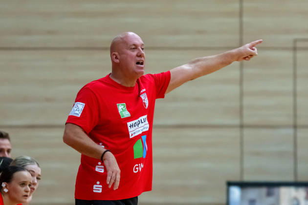 Trainer Pether Krautmeyer (Halle), SV Union Halle-Neustadt vs. Hazena Kynzvart (Tschechien), Handball Bundesliga Frauen, Testspiel, Saison 2026 27, 16.08.2026 Halle SWH Arena Sachsen-Anhalt Deutschland