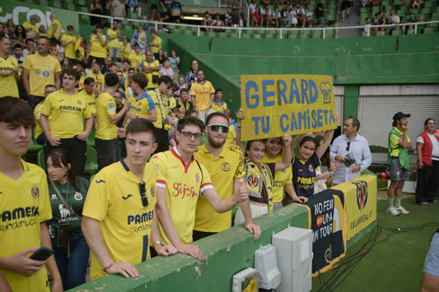 ESP: LaLiga EA Sports Racing Santander v Villarreal CF fans of villarreal during LaLiga EA Sports between Racing Santander v Villarreal CF played at Campos de de El Sardinero Stadium in Cantabria on August 16, 2026 in Spain Spain Futbol Copyright: xAlbertoxLosax xAgenciaxLOFx