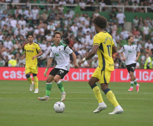 ESP: LaLiga EA Sports Racing Santander v Villarreal CF Sergio Canales of Racing de Santander during LaLiga EA Sports between Racing Santander v Villarreal CF played at Campos de de El Sardinero Stadium in Cantabria on August 16, 2026 in Spain Spain Futbol Copyright: xAlbertoxLosax xAgenciaxLOFx