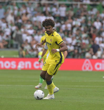 ESP: LaLiga EA Sports Racing Santander v Villarreal CF Renato Veiga of Villarreal during LaLiga EA Sports between Racing Santander v Villarreal CF played at Campos de de El Sardinero Stadium in Cantabria on August 16, 2026 in Spain Spain Futbol Copyright: xAlbertoxLosax xAgenciaxLOFx