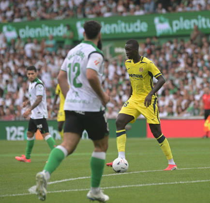 ESP: LaLiga EA Sports Racing Santander v Villarreal CF Pape Gueye of Villarreal during LaLiga EA Sports between Racing Santander v Villarreal CF played at Campos de de El Sardinero Stadium in Cantabria on August 16, 2026 in Spain Spain Futbol Copyright: xAlbertoxLosax xAgenciaxLOFx