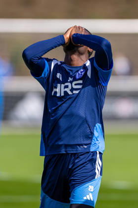 20.08.2026, Fussball, Training des FC Schalke 04. Junior Dina Ebimbe (FC Schalke 04). Gelsenkirchen Trainingsgelände FC Schalke 04 NRW Deutschland xRHR-FOTO YYx Copyright: RHR-FOTOx RHR-FOTO YY