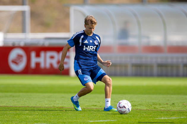 20.08.2026, Fussball, Training des FC Schalke 04. Luca Vozar (FC Schalke 04). Gelsenkirchen Trainingsgelände FC Schalke 04 NRW Deutschland xRHR-FOTO YYx Copyright: RHR-FOTOx RHR-FOTO YY