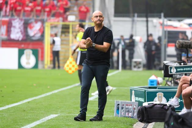Rui Mota (Cheftrainer SV Waldhof Mannheim) Fussball: DFB-Pokal, 1. Runde, SV Waldhof Mannheim vs. 1. FC Kaiserslautern am 21.08.2026 in Mannheim (Carl-Benz-Stadion), Deutschland Mannheim Carl-Benz-Stadion Deutschland Copyright: xFranzxReindelx