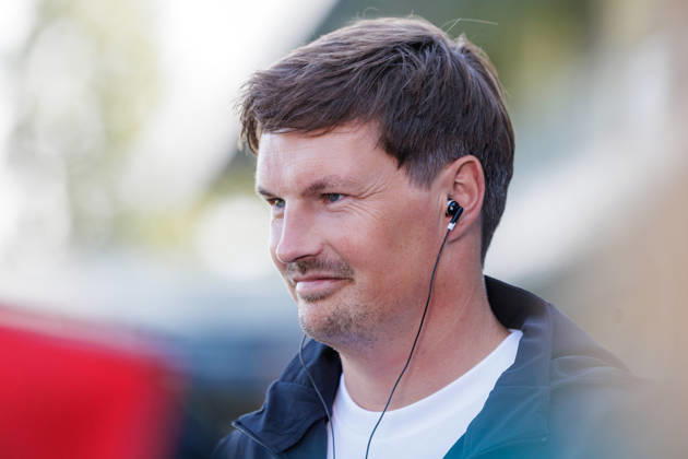Merlin Polzin (Hamburger SV, Trainer) im Interview bei sky GER, SC Verl vs. Hamburger SV, Fussball, DFB-Pokal, 1. Runde, Spielzeit 2026 2027, 24.08.2026 DFL Regulations prohibit any use of photographers as image sequences and or quasi-video. GER, SC Verl vs. Hamburger SV, Fussball, DFB-Pokal, 1. Runde, Spielzeit 2026 2027, 24.08.2026 Verl Copyright: xEibner-Pressefoto JanxRollingerx EP_JSK