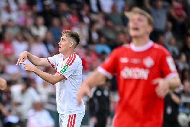 Isak Johannesson (1.FC Koeln) Torjubel, jubelt nach seinem treffer zum 1:1 waehrend des DFB-Pokal 1 Runde Spiels zwichen Wuerzburger Kickers v 1.FC Koeln, AKON ARENA am 24. August 2026 in Wuerzburg, Deutschland. (Foto von Harry Langer DeFodi Images) +++ Isak Johannesson (1.FC Koeln) celebrates after scoring his team s first goal during the DFB-Pokal 1 Runde match between Wuerzburger Kickers v 1.FC Koeln at AKON ARENA on August 24, 2026 in Wuerzburg, Germany. (Photo by Harry Langer DeFodi Images) (Photo by Harry Langer DeFodi Images) DFB DFL REGULATIONS PROHIBIT ANY USE OF PHOTOGRAPHS AS IMAGE SEQUENCES AND OR QUASI-VIDEO. -