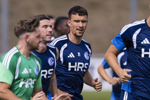 27.08.2026, Fussball, Training des FC Schalke 04. Dejan Ljubicic (FC Schalke 04). Gelsenkirchen Trainingsgelände FC Schalke 04 NRW Deutschland xRHR-FOTO YYx Copyright: RHR-FOTOx RHR-FOTO YY