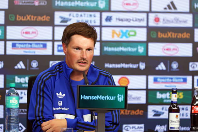 Bundesliga 1. Spieltag Borussia Dortmund - Hamburger SV 27.08.2026 Pressekonferenz vor dem Spiel Trainer Merlin Polzin (Hamburger SV)
