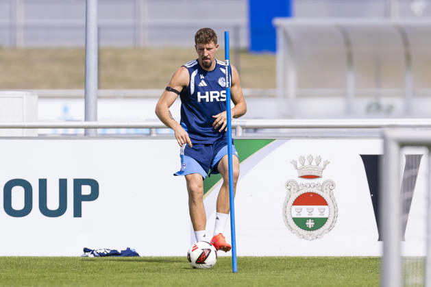 27.08.2026, Fussball, Training des FC Schalke 04. Janik Bachmann (FC Schalke 04). Gelsenkirchen Trainingsgelände FC Schalke 04 NRW Deutschland xRHR-FOTO YYx Copyright: RHR-FOTOx RHR-FOTO YY