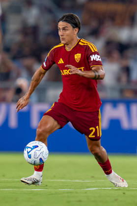 Paulo Dybala of AS Roma in action during the Serie A match between AS Roma and ACF Fiorentina at Stadio Olimpico Rome Italy on 24 August 2026. Rome Stadio Olimpico Rome Italy Copyright: xPhotoxGoalxPixx SP24-1453-060