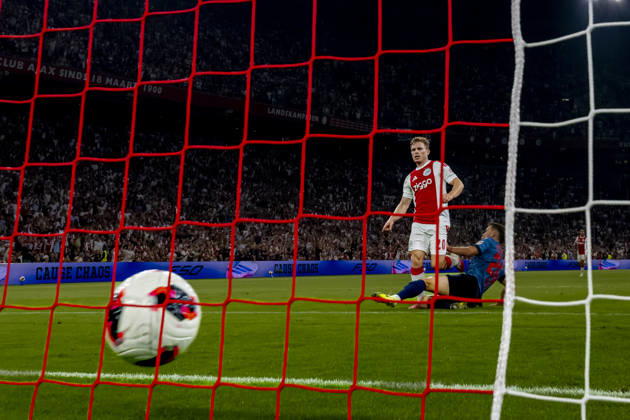 AMSTERDAM AFC Ajax Amsterdam forward Oliver Edvardsen scores the fifth goal in a 5 2 victory during the UEFA Conference League match at the Johan Cruijff ArenA on 27 August 2026 in Amsterdam, the Netherlands. (Photo by DeFodi Images) -