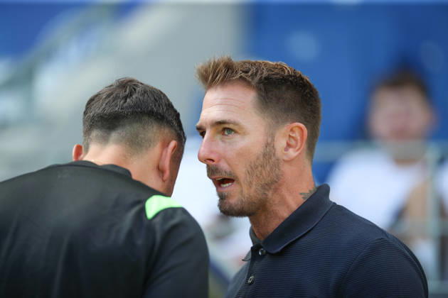 Tobias Strobl (VfL Wolfsburg, Chef-Trainer), Karlsruher SC vs. VfL Wolfsburg, 2. Bundesliga, 3. Spieltag, 2026 2027, 29.08.2026, DFL REGULATIONS PROHIBIT ANY USE OF PHOTOGRAPHS AS IMAGE SEQUENCES AND OR QUASI-VIDEO, Karlsruher SC vs. VfL Wolfsburg, 2. Bundesliga, 3. Spieltag, 2026 2027, 29.08.2026 Karlsruhe Copyright: xEibner-Pressefoto JanxPrihodax EP_JPA