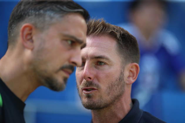 Tobias Strobl (VfL Wolfsburg, Chef-Trainer) im Austausch, Karlsruher SC vs. VfL Wolfsburg, 2. Bundesliga, 3. Spieltag, 2026 2027, 29.08.2026, DFL REGULATIONS PROHIBIT ANY USE OF PHOTOGRAPHS AS IMAGE SEQUENCES AND OR QUASI-VIDEO, Karlsruher SC vs. VfL Wolfsburg, 2. Bundesliga, 3. Spieltag, 2026 2027, 29.08.2026 Karlsruhe Copyright: xEibner-Pressefoto JanxPrihodax EP_JPA