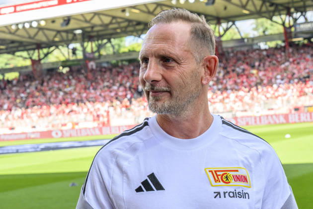 im Bild v.l.: Mauro Lustrinelli (Union Berlin, Trainer), GER, Berlin, Fussball, 1. FC Union Berlin vs Eintracht Frankfurt, in der Alten Försterei, 29.08.2026, DFB DFL REGULATIONS PROHIBIT ANY USE OF PHOTOGRAPHS AS IMAGE SEQUENCES AND OR QUASI-VIDEO, Copyright: HMBxMedia UwexKoch
