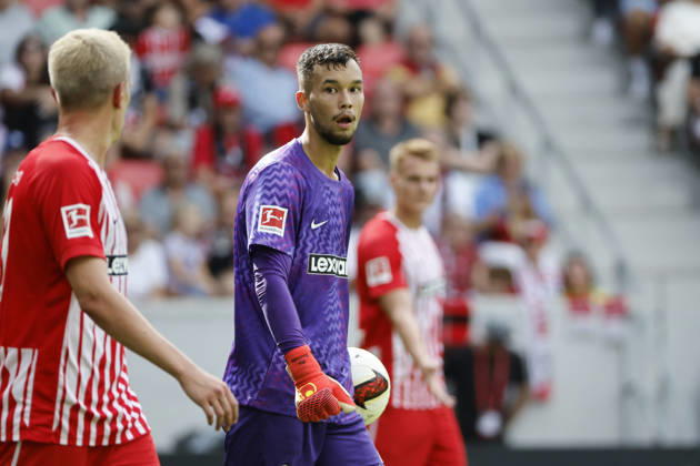 Mio Backhaus (SC Freiburg, 01) , Deutschland, Fussball, 1. Bundesliga, 1.Spieltag, 2026 2027, SC Freiburg vs. SV Werder Bremen, 30.08.2026, Freiburg im Breisgau Europa-Park Stadion Deutschland Copyright: xGrantxHubbsx