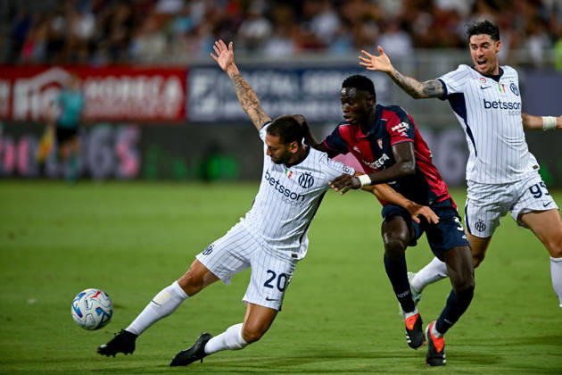 Cagliari s Paul Mendy in action during the Serie A soccer match between Cagliari Calcio and F.C. Internazionale at the Unipol Domus in Cagliari, Sardinia - Sunday 30th august 2026. - Soccer Copyright: xGianlucaxZuddas LaPressex
