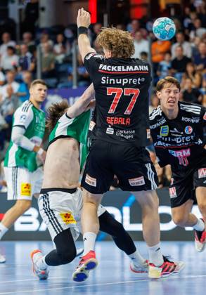 02.09.2026 - Handball - 1. Bundesliga OPEL HBL - Saison 2026 2027 - 02. Spieltag: HC Erlangen Metropolregion Nürnberg HCE - TSV Hannover-Burgdorf ( Die Recken ) - DaMa - xdaxmax - Leif Tissier (7, TSV Hannover-Burgdorf ) Maciej Gebala (77, HC Erlangen HCE ) Florian Scheerer (10, HC Erlangen HCE )