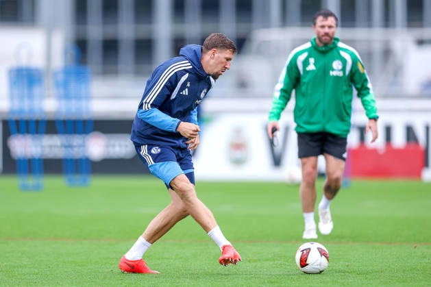 03.09.2026, Fussball, Training des FC Schalke 04. Janik Bachmann (FC Schalke 04) Gelsenkirchen Trainingsgelände FC Schalke 04 NRW Deutschland xRHR-FOTO YYx Copyright: RHR-FOTOx RHR-FOTO YY