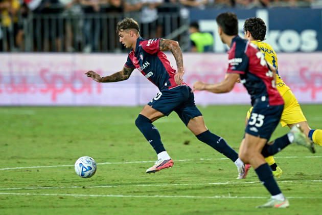 Cagliari s Daniel Maldini in action during the Coppa Italia Frecciarossa soccer match between Cagliari Calcio and Hellas Verona at the Unipol Domus in Cagliari, Sardinia - Thursday 3rd september 2026. - Soccer Copyright: xGianlucaxZuddas LaPressex