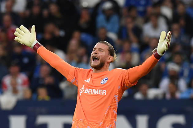 Torwart Loris Karius (FC Schalke 04) gestikuliert, gestik waehrend des Spiels der 1. Bundesliga zwischen FC Schalke 04 und FC Bayern Muenchen, Veltins-Arena am 05. September 2026 in Gelsenkirchen, Deutschland. (Foto von Ralf Treese DeFodi Images) +++ Torwart Loris Karius (FC Schalke 04) gestures during the Bundesliga match between FC Schalke 04 and FC Bayern Muenchen at Veltins-Arena on September 5, 2026 in Gelsenkirchen, Germany. (Photo by Ralf Treese DeFodi Images) DFB DFL REGULATIONS PROHIBIT ANY USE OF PHOTOGRAPHS AS IMAGE SEQUENCES AND OR QUASI-VIDEO. (Photo by Ralf Treese DeFodi Images) -
