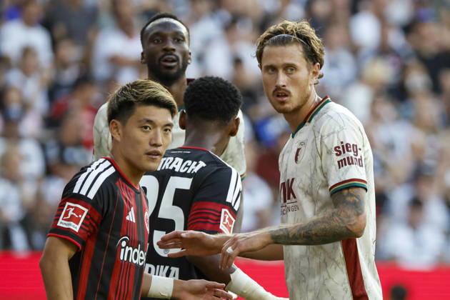 Calvin Brackelmann (FC Augsburg, 02) und Ritsu Doan (Eintracht Frankfurt, 20) , Deutschland, Fussball, 1. Bundesliga, 2.Spieltag, 2026 2027, Eintracht Frankfurt vs. FC Augsburg, 06.09.2026, Frankfurt am Main Deutsche-Bank-Park Deutschland Copyright: xGrantxHubbsx