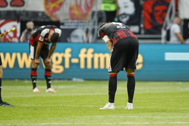 Younes Ebnoutalib (Eintracht Frankfurt, 11) und Robin Koch (Eintracht Frankfurt, 04) nach dem Spiel , Deutschland, Fussball, 1. Bundesliga, 2.Spieltag, 2026 2027, Eintracht Frankfurt vs. FC Augsburg, 06.09.2026, Frankfurt am Main Deutsche-Bank-Park Deutschland Copyright: xGrantxHubbsx
