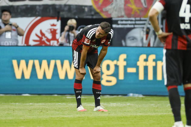 Younes Ebnoutalib (Eintracht Frankfurt, 11) nach dem Spiel , Deutschland, Fussball, 1. Bundesliga, 2.Spieltag, 2026 2027, Eintracht Frankfurt vs. FC Augsburg, 06.09.2026, Frankfurt am Main Deutsche-Bank-Park Deutschland Copyright: xGrantxHubbsx