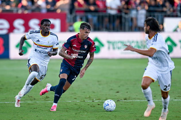 Cagliari s Daniel Maldini in action during the Serie A soccer match between Cagliari Calcio and Lecce at the Unipol Domus in Cagliari, Sardinia - Monday 7th september 2026. - Soccer Copyright: xGianlucaxZuddas LaPressex