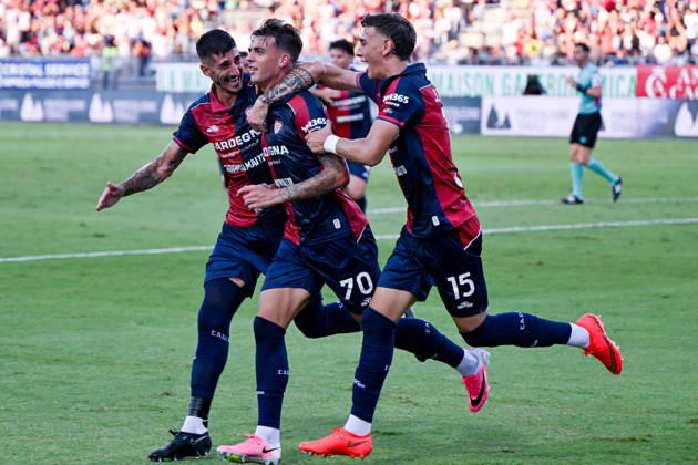 Cagliari s Daniel Maldini celebrates after scoring the goal for 1-0 during the Serie A soccer match between Cagliari Calcio and Lecce at the Unipol Domus in Cagliari, Sardinia - Monday 7th september 2026. - Soccer Copyright: xGianlucaxZuddas LaPressex