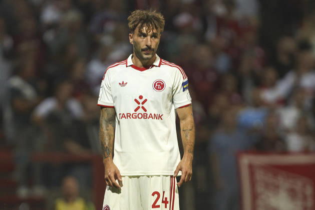 Fabian Schleusener (Fortuna Duesseldorf) ist enttaeuscht waehrend des Spiels der 3. Liga zwischen SC Fortuna Koeln und Fortuna Duesseldorf, Suedstadion am 06. September 2026 in Koeln, Deutschland. (Foto von Oliver Kaelke DeFodi Images) +++ Fabian Schleusener (Fortuna Duesseldorf) looks dejected during the 3. Liga match between SC Fortuna Koeln and Fortuna Duesseldorf at Suedstadion on September 6, 2026 in Cologne, Germany. (Photo by Oliver Kaelke DeFodi Images) DFB DFL REGULATIONS PROHIBIT ANY USE OF PHOTOGRAPHS AS IMAGE SEQUENCES AND OR QUASI-VIDEO. (Photo by Oliver Kaelke DeFodi Images) -