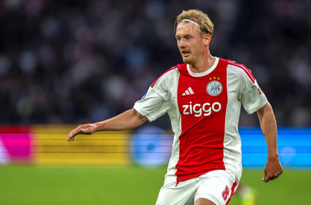 AMSTERDAM - AFC Ajax Amsterdam midfielder Julian Brandt during the Vriendenloterij Eredivisie match between Ajax and PSV in Johan Cruijff ArenA on 5 September 2026 in Amsterdam, Nederland. PETER LOUS EYE4IMAGES DeFodi Images -