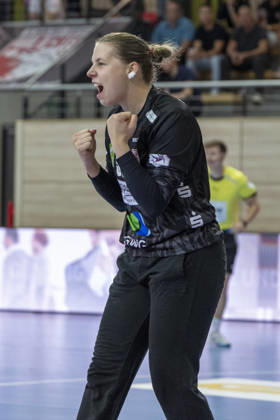 Alsco Handball Bundesliga Frauen, Saison 2026 2027 SV Union Halle-Neustadt vs.HSG Blomberg-Lippe Halle, Deutschland 09.September 2026: Im Bild:Torhueterin Lena Schmied (Halle) Jubel, Freude, Emotion Halle Saale SWH Arena Sachsen-Anhalt Deutschland