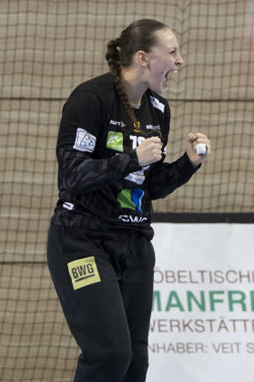 Alsco Handball Bundesliga Frauen, Saison 2026 2027 SV Union Halle-Neustadt vs.HSG Blomberg-Lippe Halle, Deutschland 09.September 2026: Im Bild:Torhueterin Nicola Czaja (Halle) Gestik, Geste, gestikuliert, Halle Saale SWH Arena Sachsen-Anhalt Deutschland